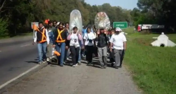 Arranca la caminata