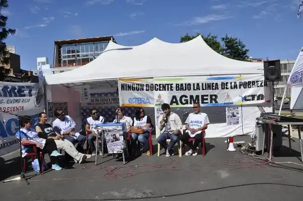 Agmer calificó como un “logro histórico a la devolución de los días descontados”