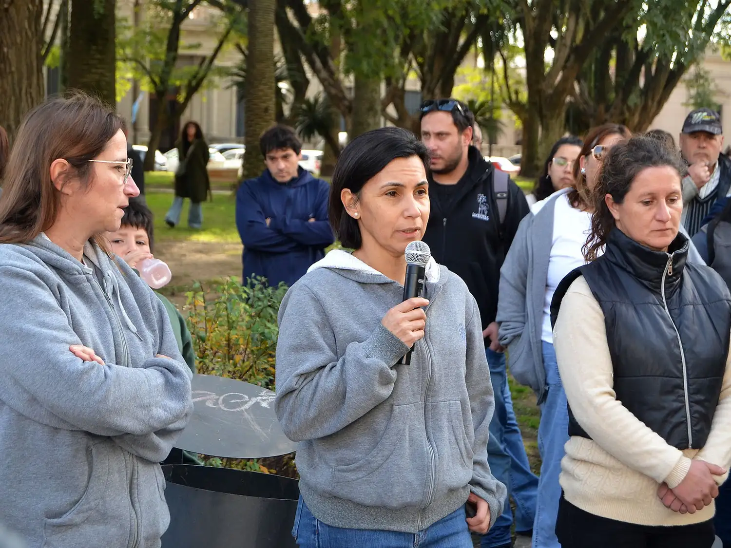 Marianela Fernández (centro) en la última manifestación del sector en nuestra ciudad.