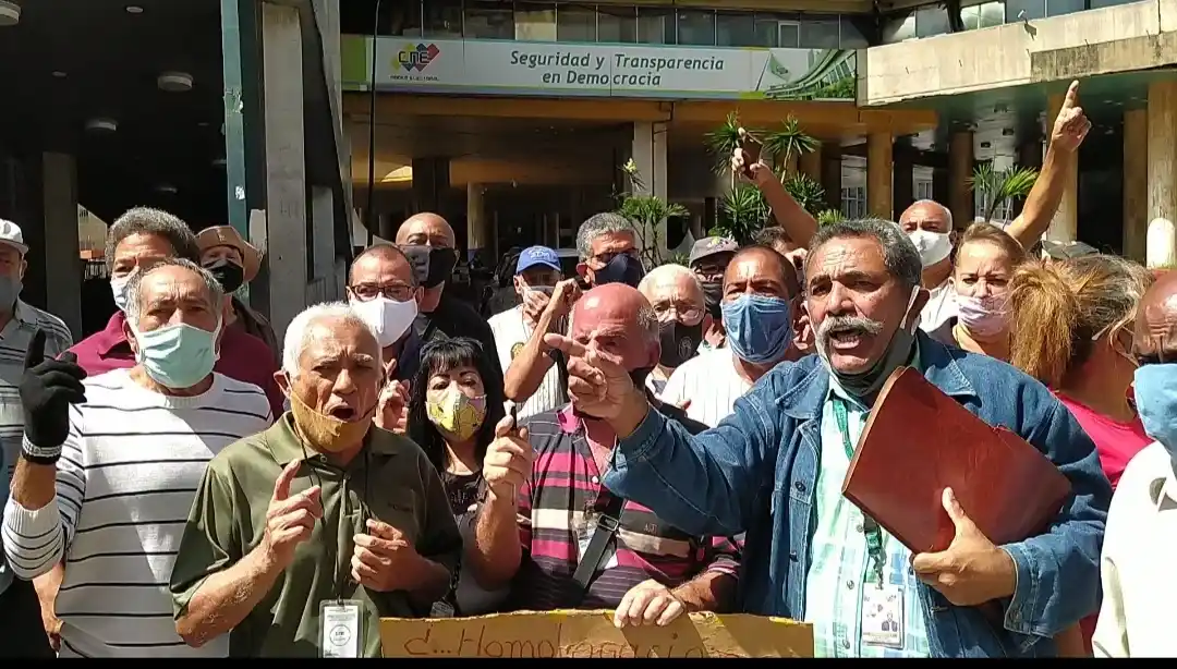 Ser jubilado en Venezuela es un castigo