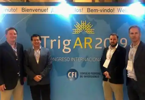 Integrantes de Acopiadores en  primer congreso de TrigAR2019