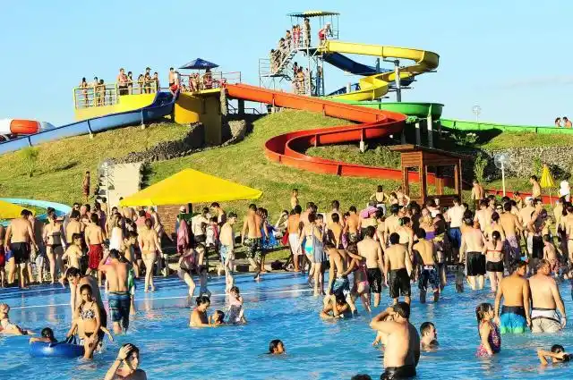 Turismo informó las cifras que anuncian un intenso movimiento este fin de semana largo