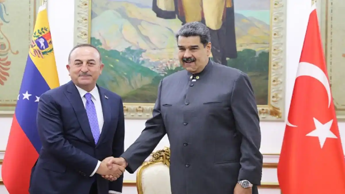 «Vengan a invertir en la economía venezolana» le dice Nicolás Maduro a los turcos