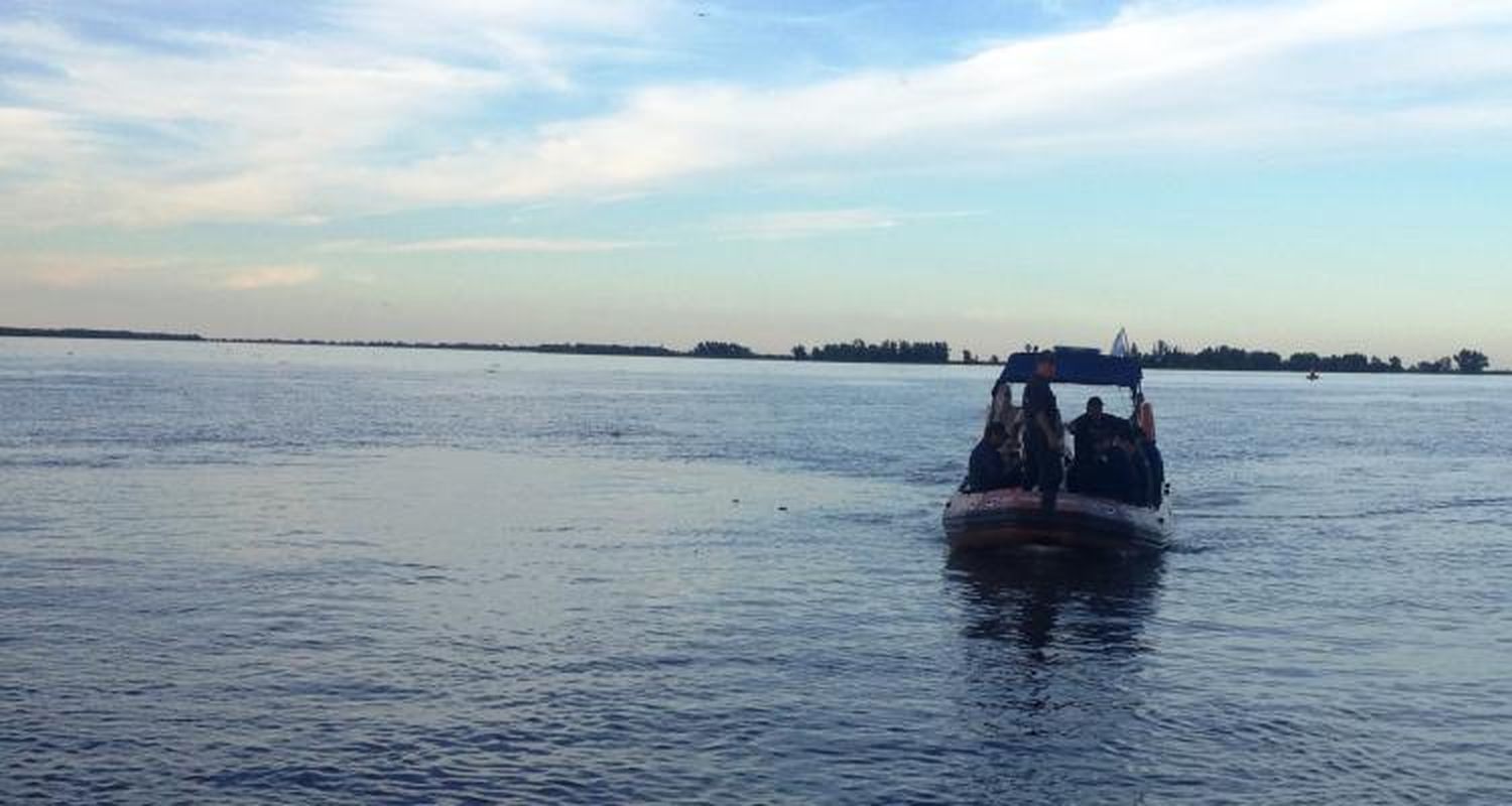 Quinto día de búsqueda del hombre que cayó al río Paraná