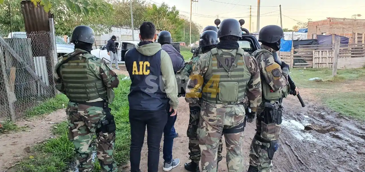 AIC detuvo a uno de los sospechosos por robo a distribuidora de cigarrillos local