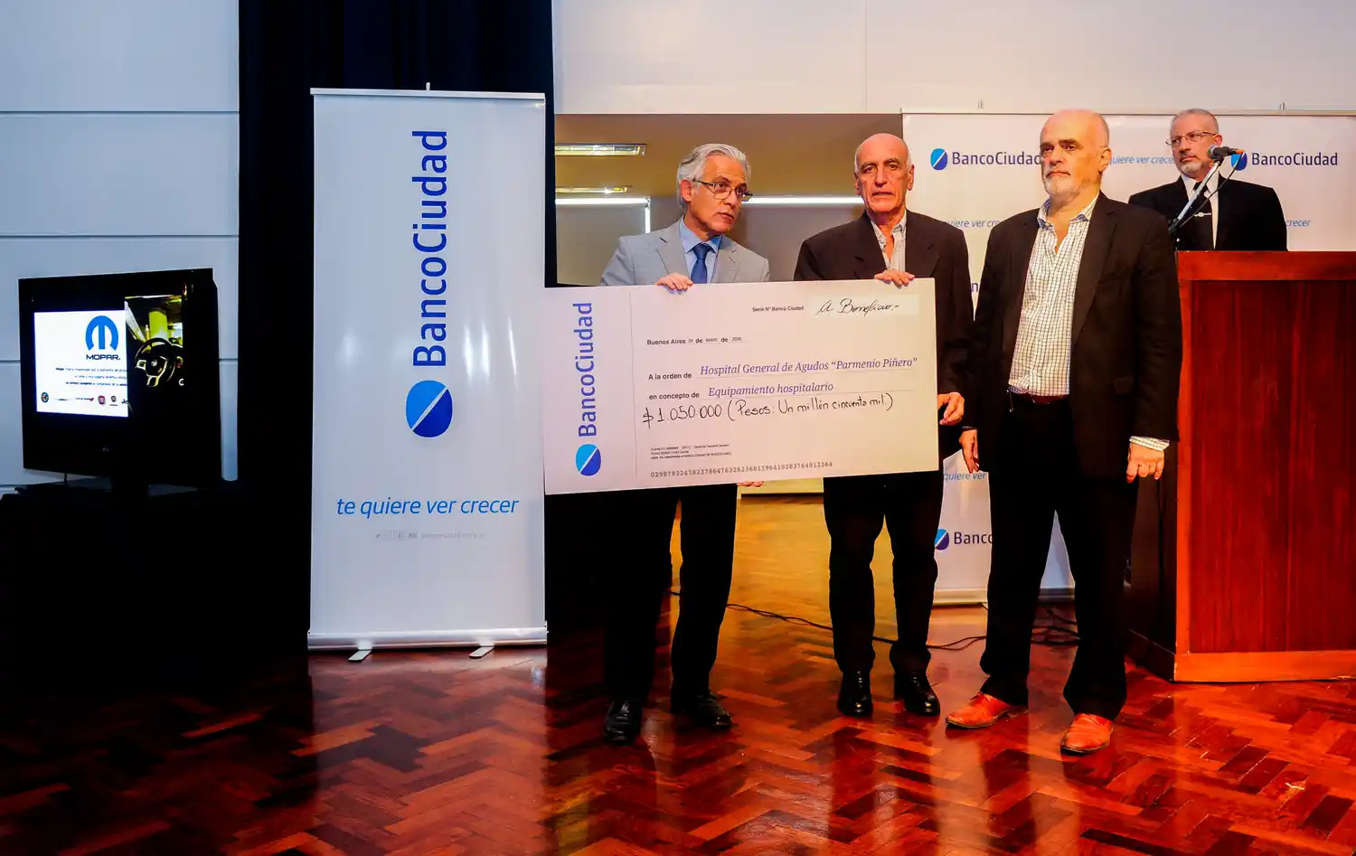 Banco Ciudad subastó las camionetas de las picadas en la avenida 9 de Julio