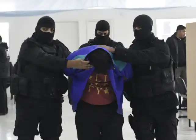 Polémica por la creación de agentes encubiertos y premios para delatores