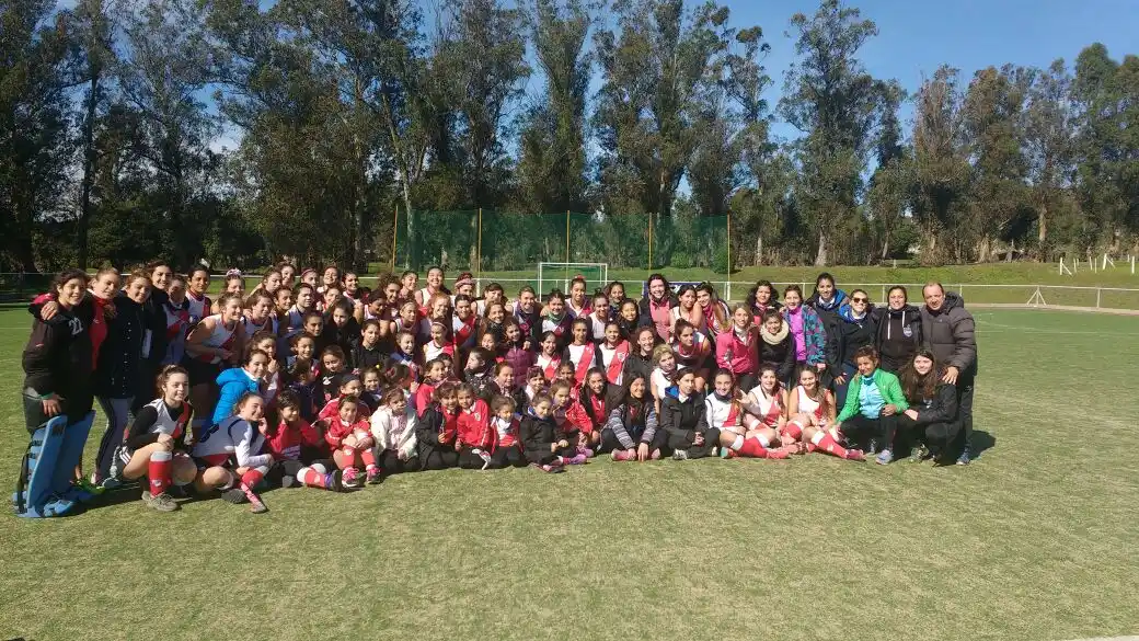 River, a dos frentes