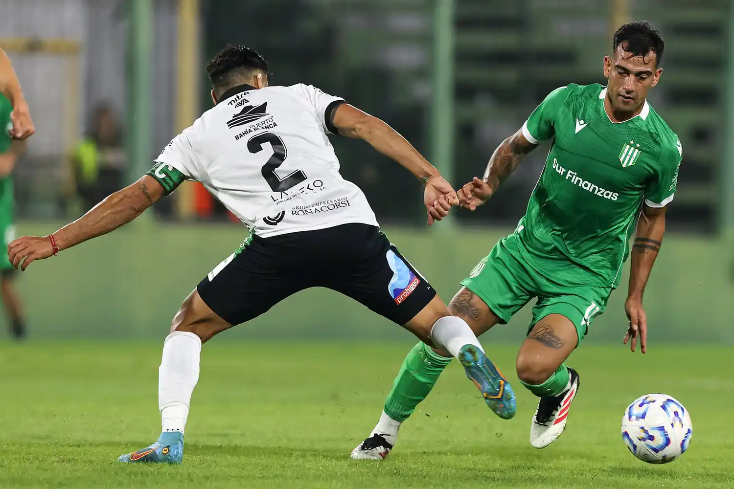 Banfield venció a Villa Mitre.