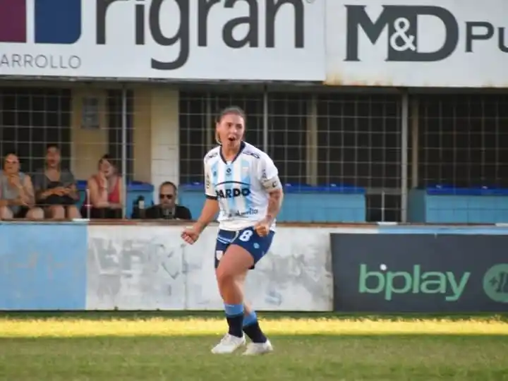 cami suarez futbol femenino  pase  a velez   atletico rafaela