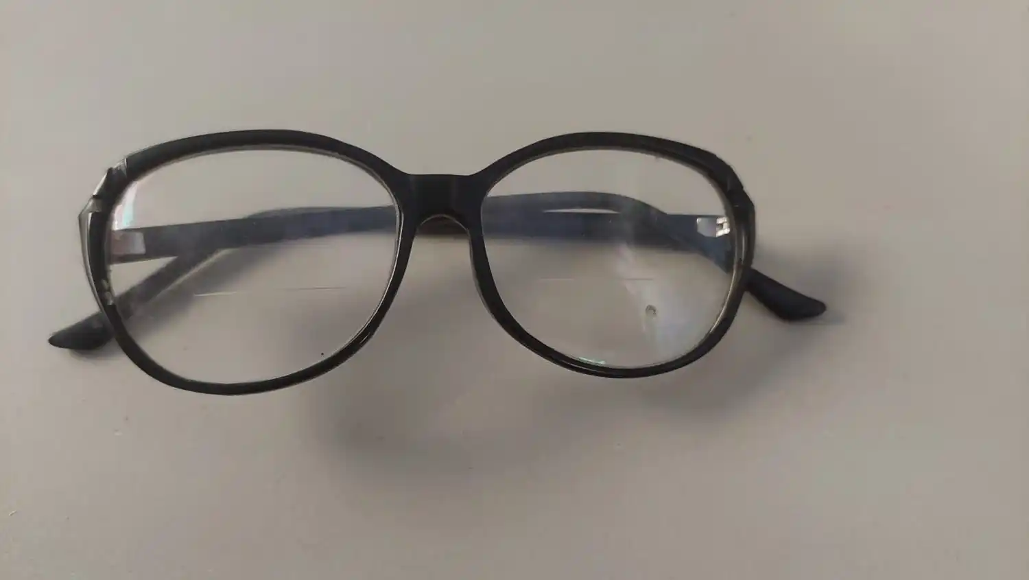 Anteojos recetados encontrados