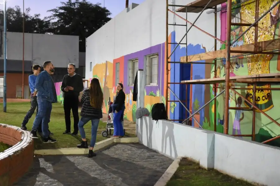 Hacemos Plaza: Luis Castellano y María Paz Caruso recorrieron el Parque Islas Malvinas