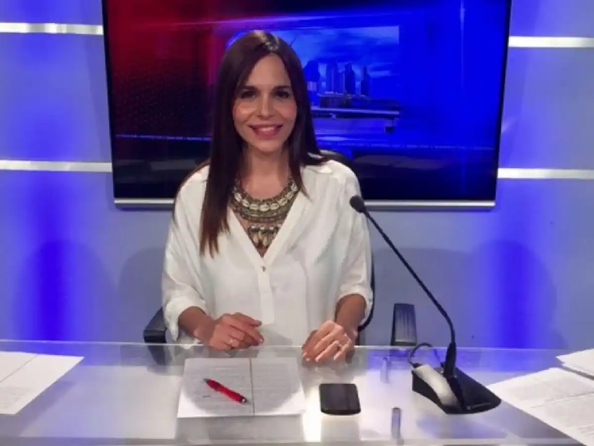 Intentaron apuñalar a una periodista
