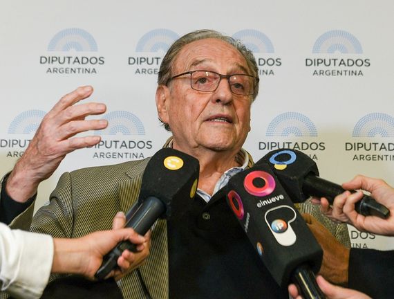 Dictamen positivo al proyecto de ley sobre los créditos UVA