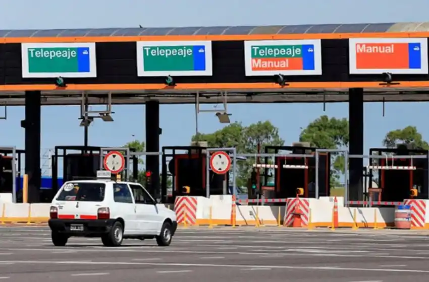 Se levantó el paro y vuelven a cobrar peaje en la Autovía 2