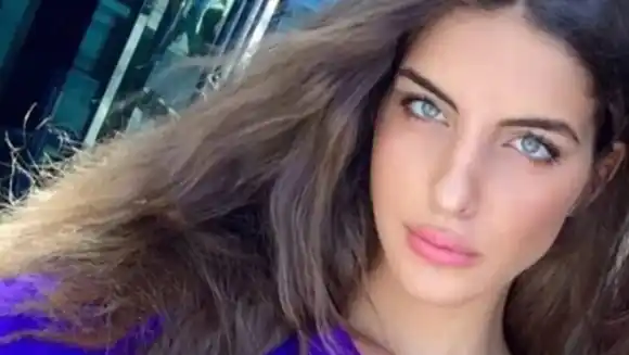 ¡SE SUMA A LA FIESTA Y NO DE ARROCERA! Invitaron a Camilla Fabri a la mesa en México y aceptó