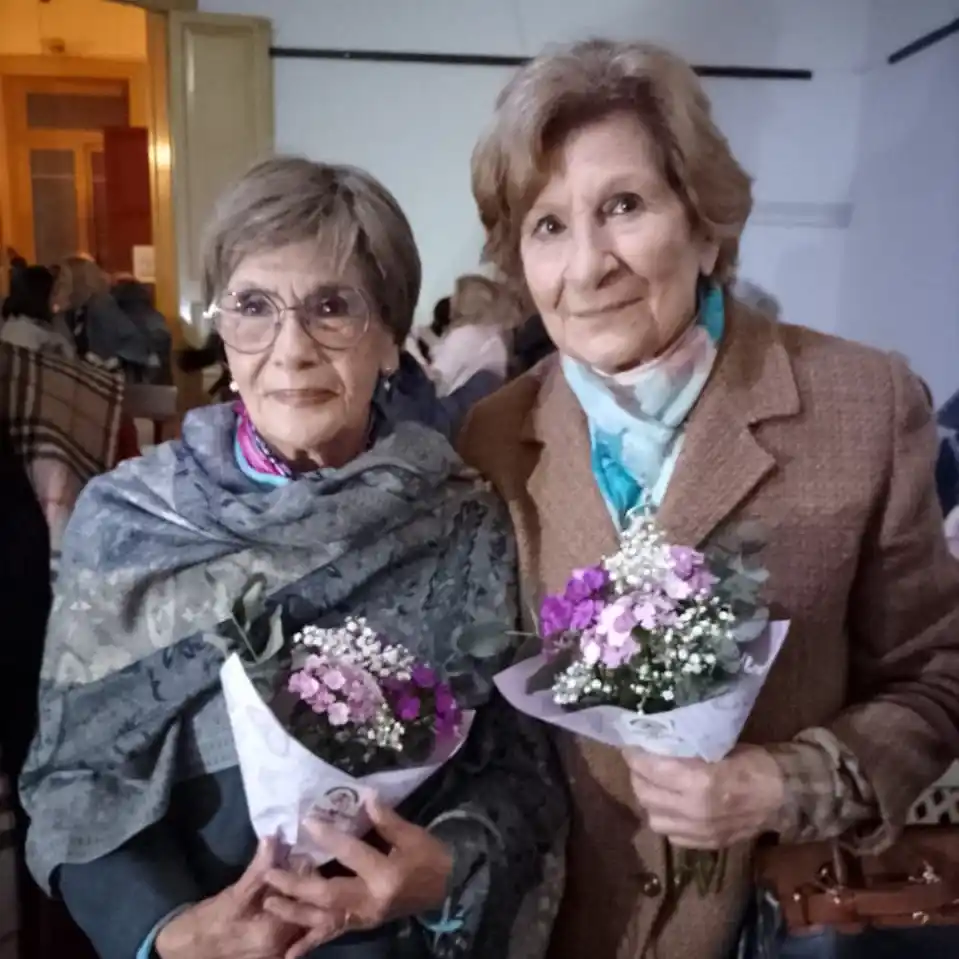 Por el Día del Libro, se celebró un encuentro con la imaginación, la memoria y la cultura