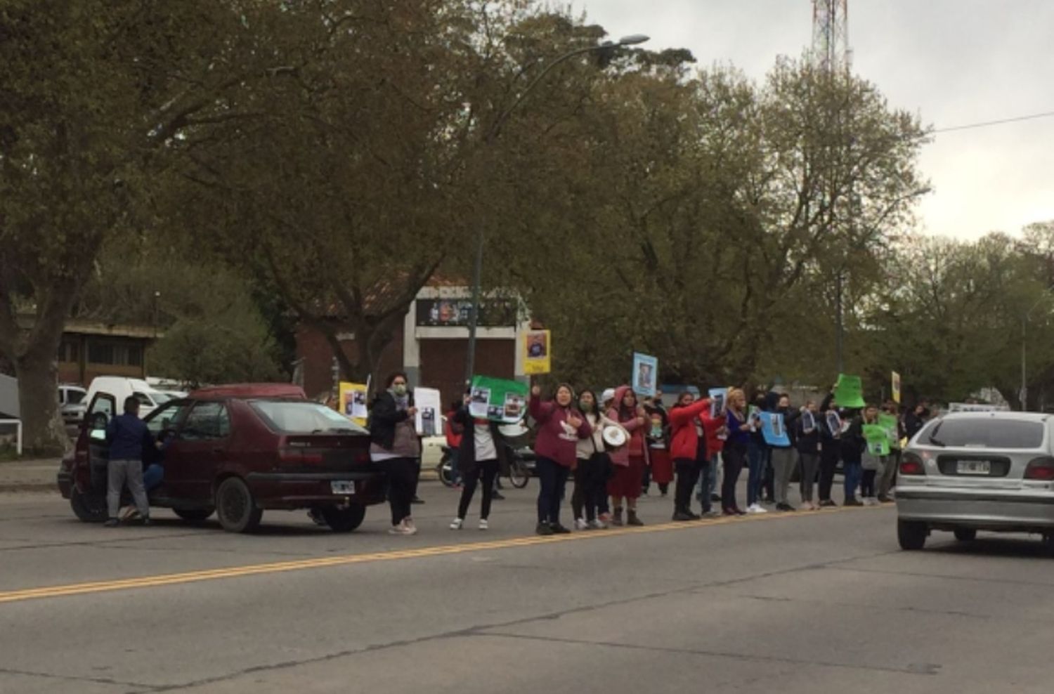 Desaparición de Lázaro: corte y manifestación frente al COM