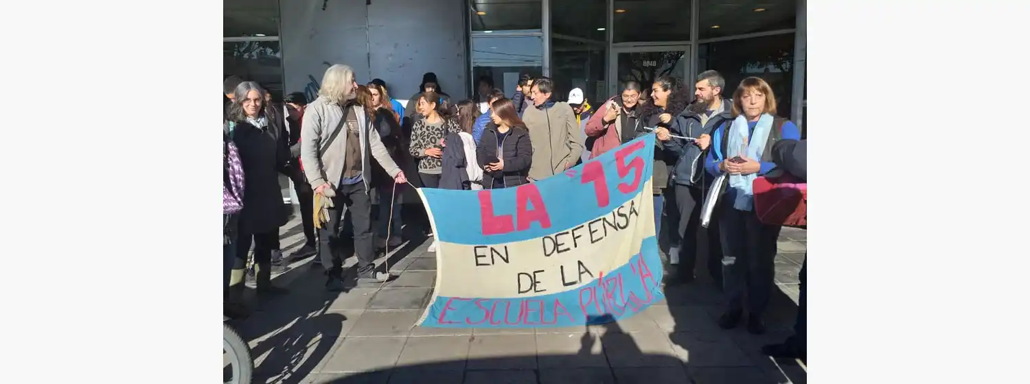 "No nos vamos a quedar quietos hasta que la escuela funcione como corresponde"