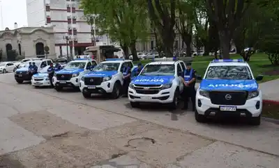 Entrega de nuevos móviles policiales en Gualeguay