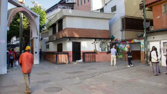 CRIMEN ABOMINABLE: Asesinan a martillazos a mujer con síndrome de Down en Chacao