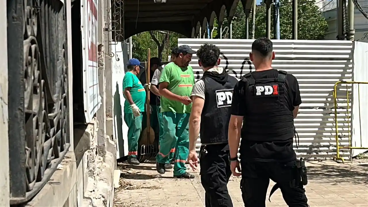 ranchada recova ripamonti limpieza ex almacenes viejos centro rafaela recolector de basura pdi policia - 3