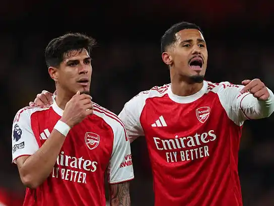 Arsenal aplastó a Tottenham