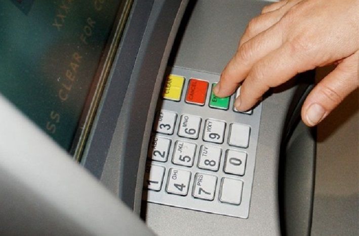El sábado comienzan a pagarse los sueldos de la administración pública
