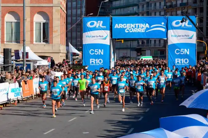 La Maratón Argentina Corre cerró con la actuación de Los Nocheros