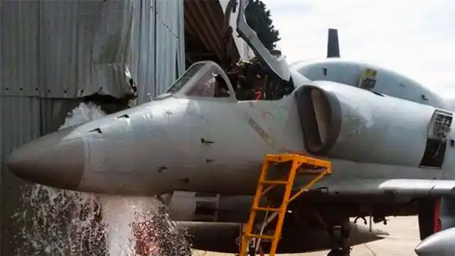 Deterioro de las Fuerzas Armadas: La mayoría de los equipos están obsoletos