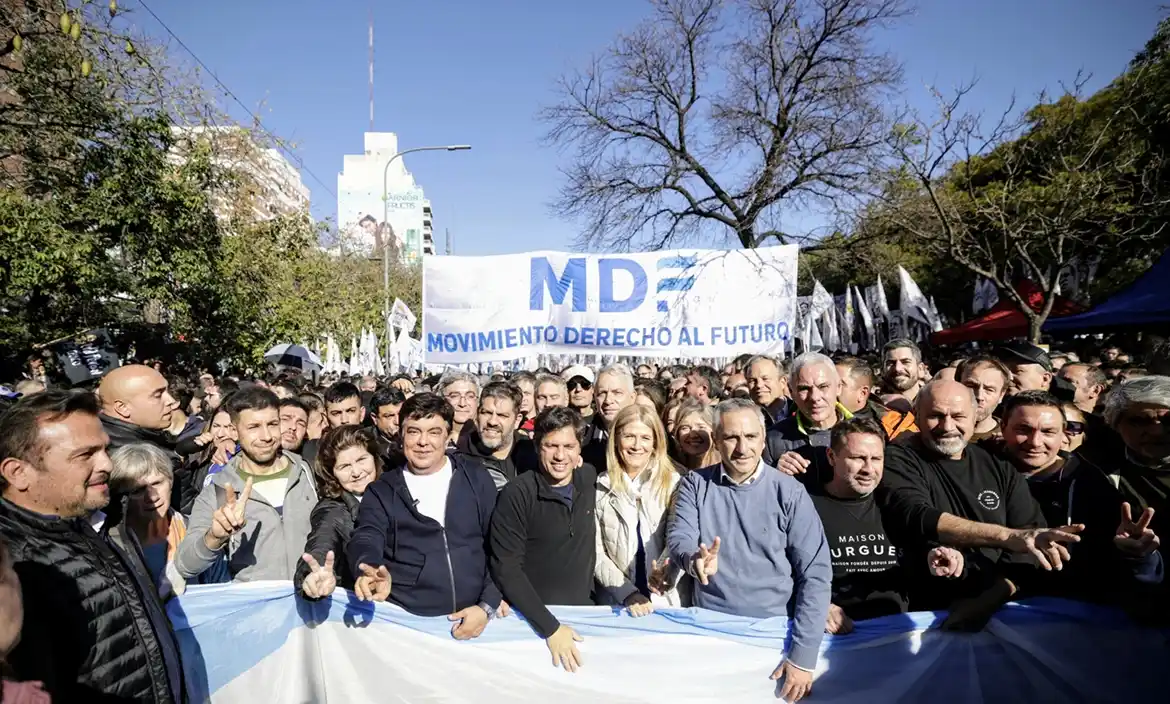Kicillof en Plaza de Mayo: La detención de Cristina “es responsabilidad de Milei”