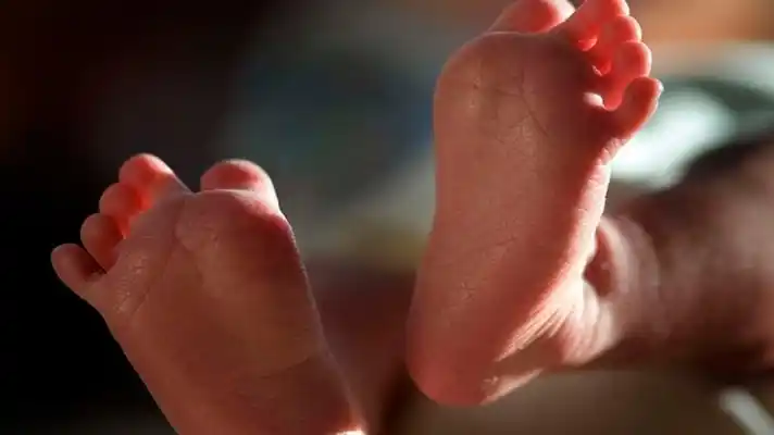 LA MADRE DENUNCIÓ Y LO MATARON: fallece niña de dos años víctima de abusos y maltratos de su padrastro