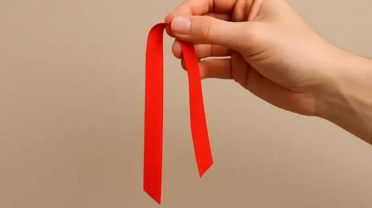 cinta roja en la puerta - 4