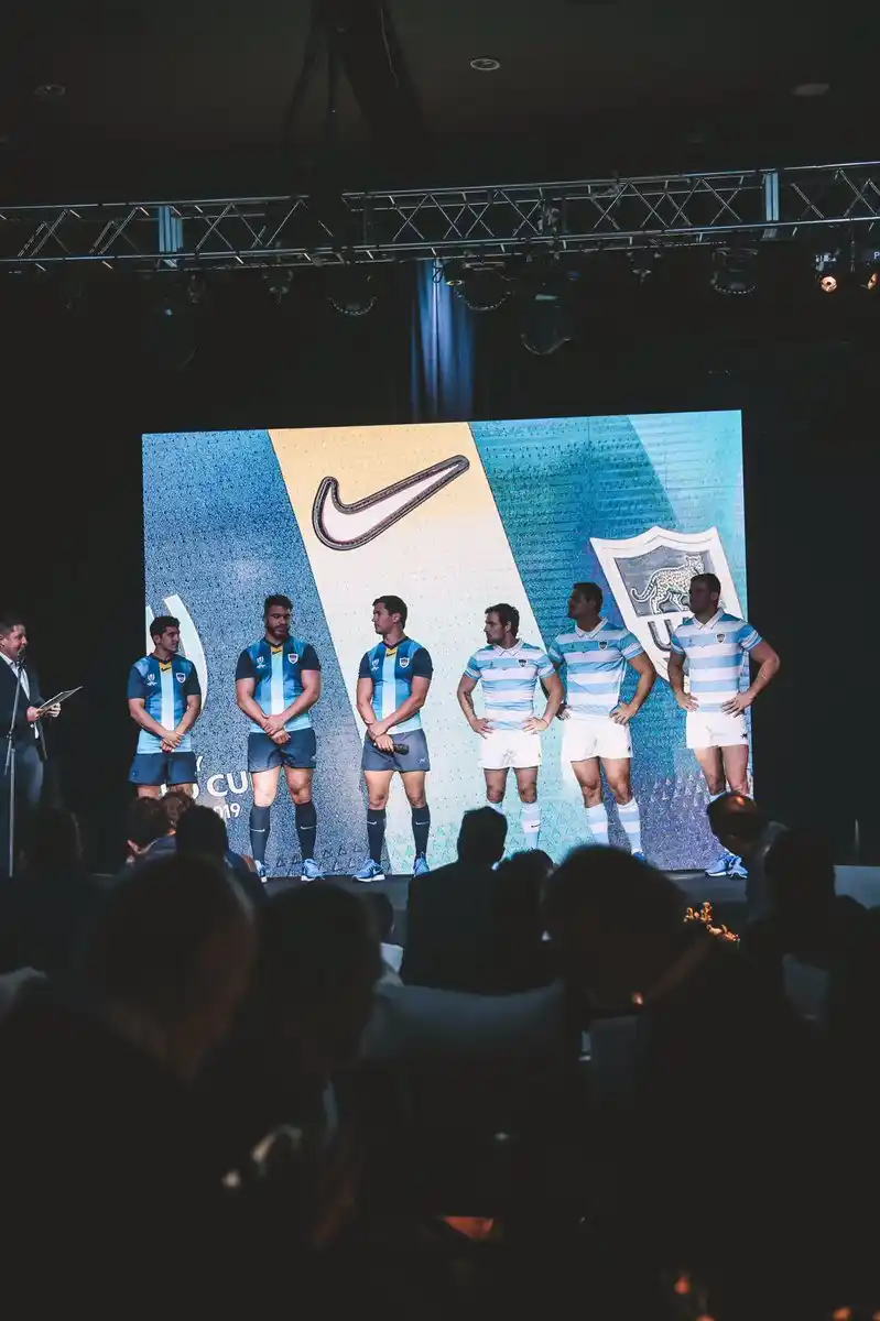 Los Pumas presentaron su nueva camiseta para el Mundial de Japón