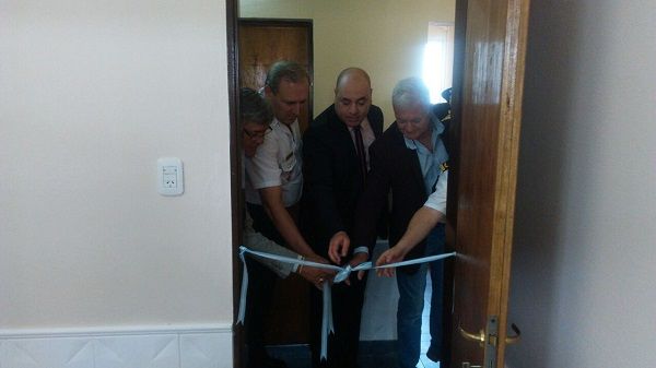Maslein inauguró un consultorio odontológico para policías
