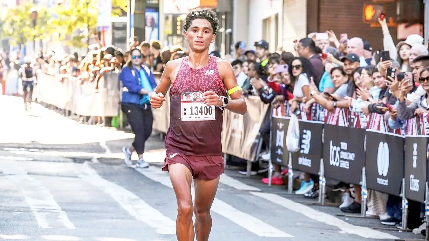 Dylan Van Der Hock correrá la Maratón de Chicago con la mira puesta en Los Ángeles 2028