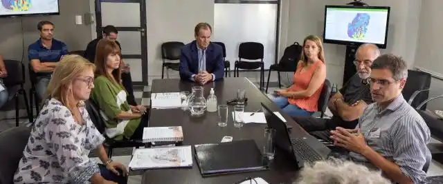 Bordet visitó la Sala de Situación de Salud y se trabaja para la siguiente fase del coronavirus