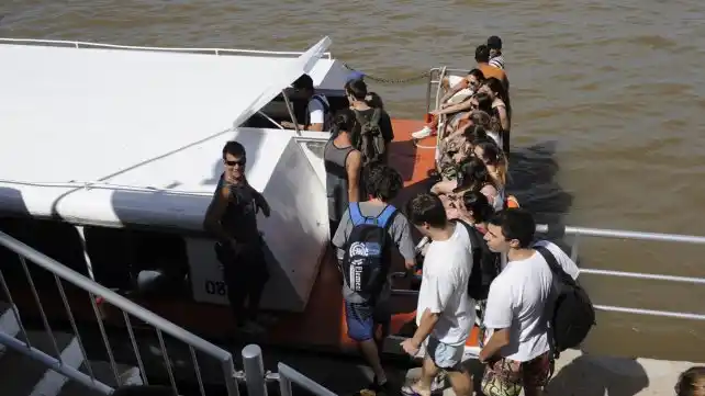El Puerto de Rosario planea tener un ferry