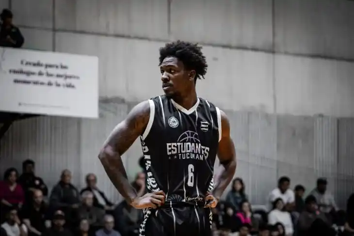 Darry Moore, llega a Quilmes desde Estudiantes de Tucumán.