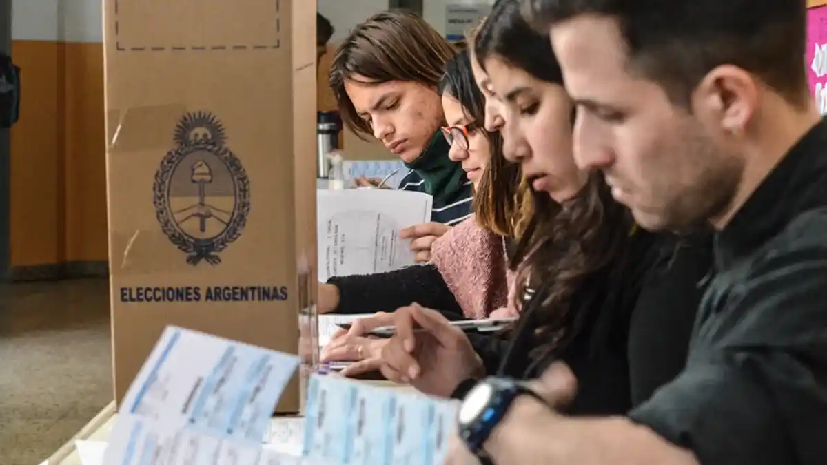 Cuánto van a cobrar las autoridades de mesa en Provincia: todos los detalles del operativo electoral del 7 de septiembre