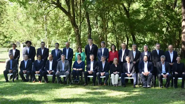 Mauricio Macri reunió a su gabinete: “La Presidente quiere salir por la puerta chica”