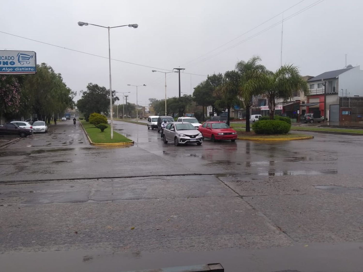 Comerciantes convocan a una caravana contra el confinamiento estricto