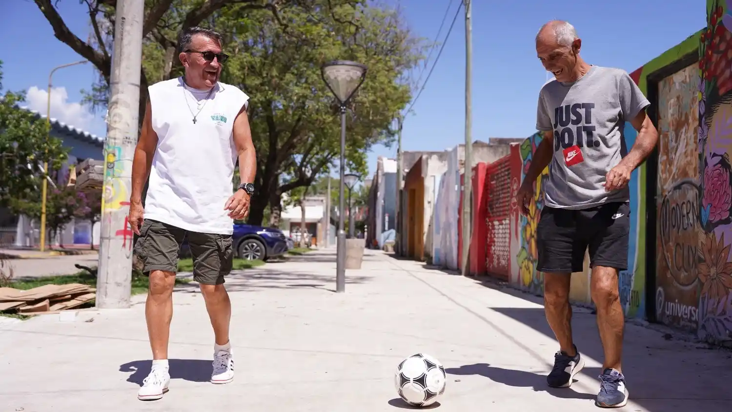 Jaime y "Chelo" jugando juntos como hace 50 años