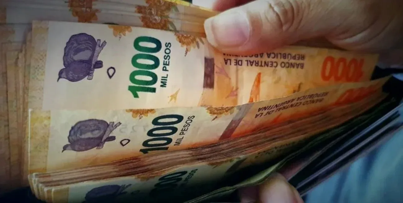 Qué aumentos salariales y sumas fijas analiza el Gobierno