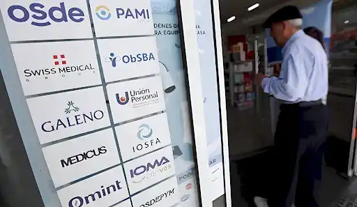 Las prepagas proponen devolver lo cobrado de más en 12 cuotas