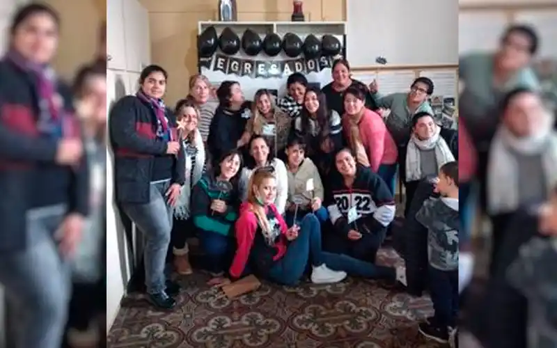 La Comisión 12 terminó la secundaria