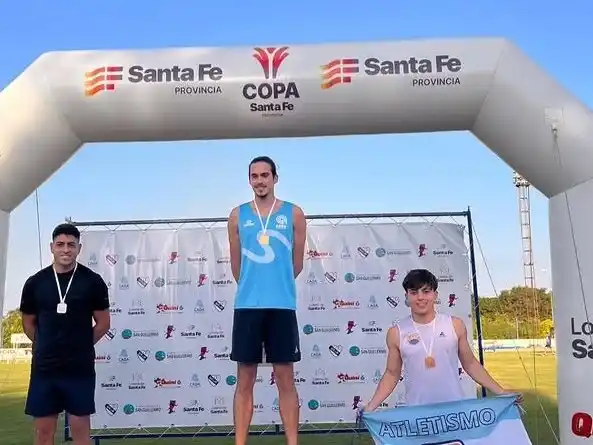 Santi Daperno, tercero en los 100 metros. Foto:CRAS Oficial