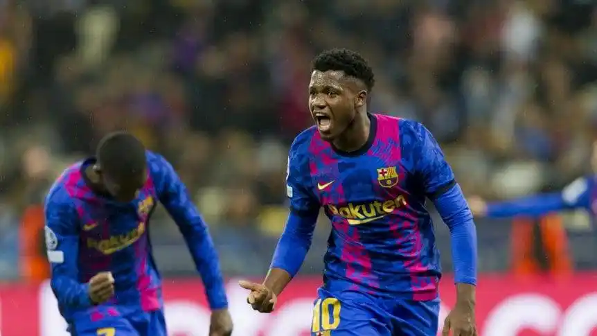 Barcelona le ganó con lo justo a Dinamo Kiev y se acomoda en el grupo