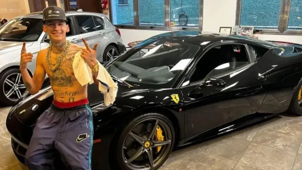 L-Gante se compró una Ferrari: la millonaria cifra que pagó