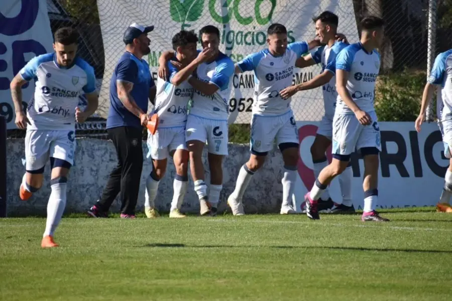 "El Celeste" remonta y golea de Visitante contra Villa Dálmine
